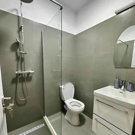 Reyna Apartmán *
